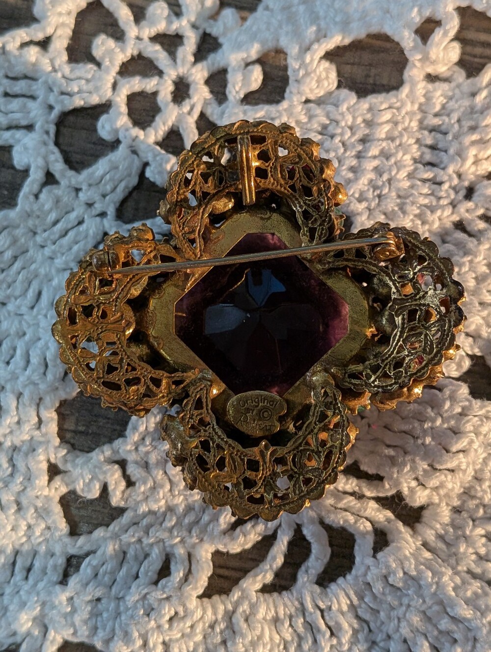 Vintage Original By Robert Purple, Red, Green, Blue Gold Brooch - Picture 3 of 5